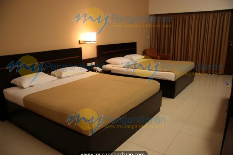  Tampilan Kamar Tidur  Laut Biru Resort Hotel Pangandaran