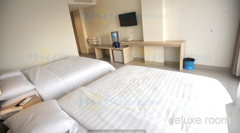 Tampilan deluxe room Laut Biru Resort Hotel Pangandaran	