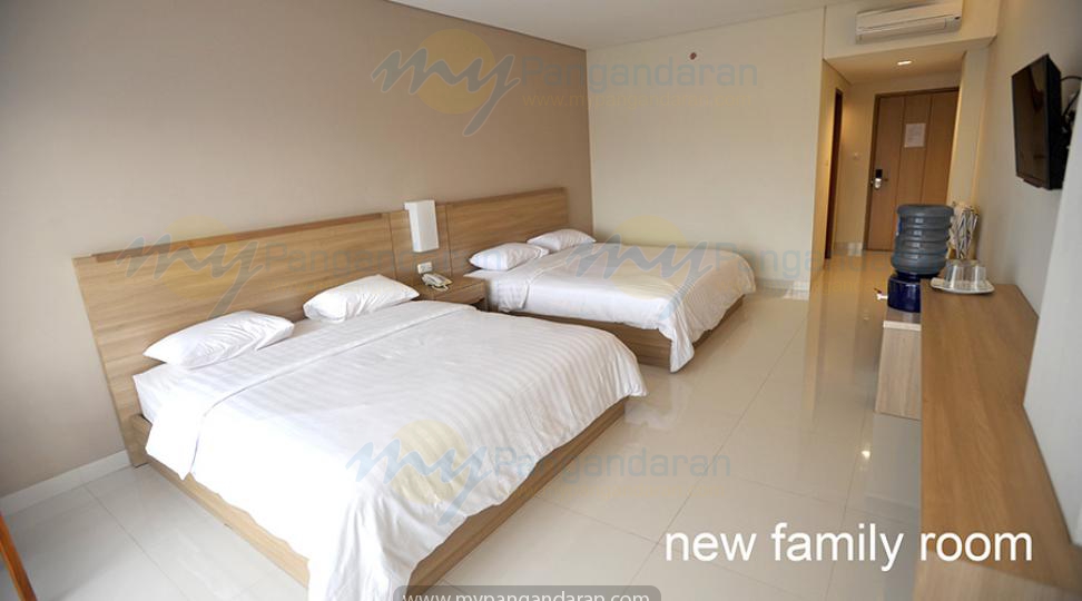  Tampilan new family room laut biru resort hotel	<br />
